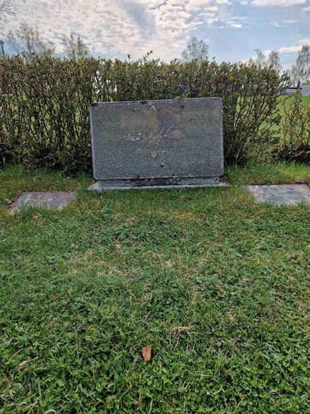 Grave number: 1 01  191, 192, 193