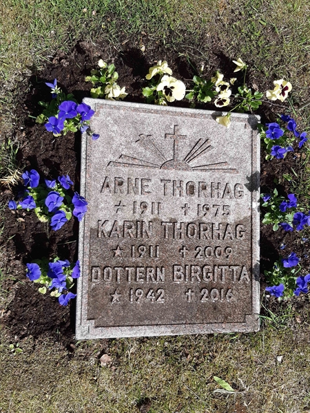 Grave number: KA 14   195