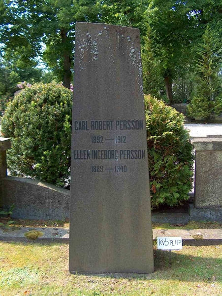 Grave number: HÖB 5   117