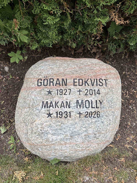 Grave number: G 10   210