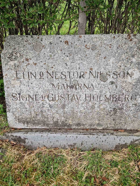 Grave number: 501 10 1485-1487