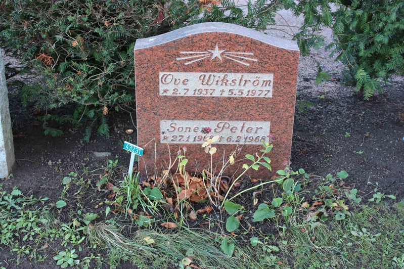 Grave number: Ö U10    31