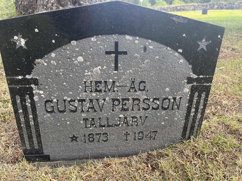 Grave number: 001 1 8  4752
