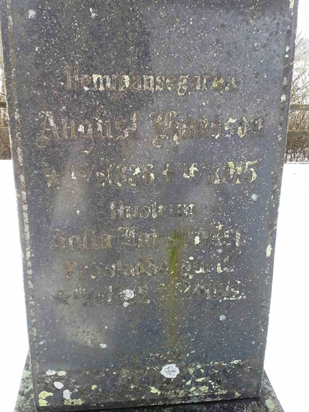 Grave number: ÅS N 0    83, 84