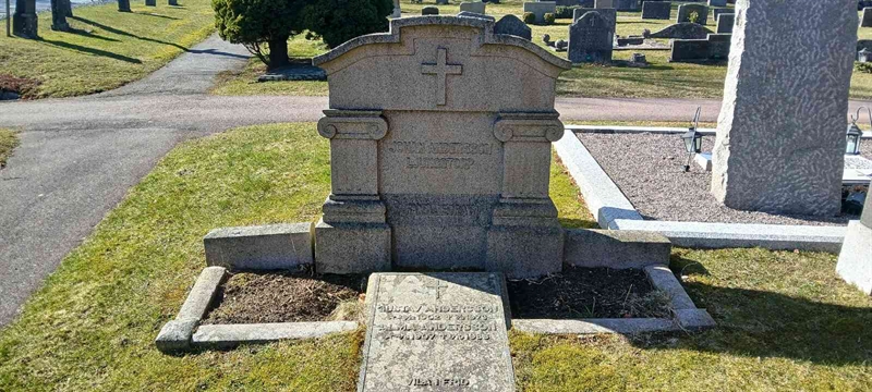 Grave number: 3 Ga D    19-21