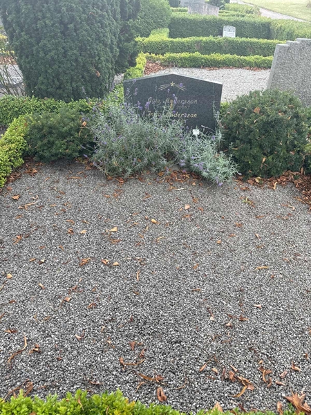 Grave number: GR A    40A