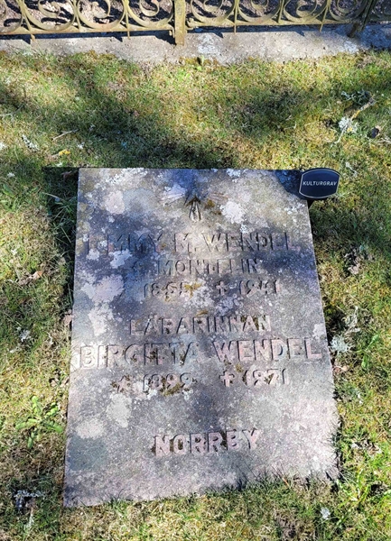 Grave number: JÄ 3   33
