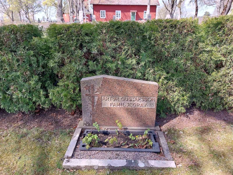 Grave number: HÖ 5   88, 89