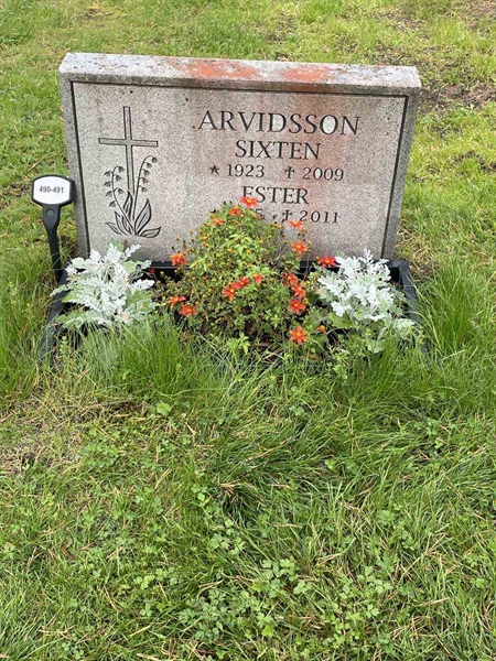 Grave number: 3   490-491