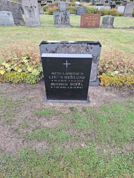 Grave number: MK MK 4 206a-b
