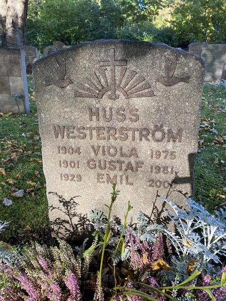 Grave number: 1 H   157