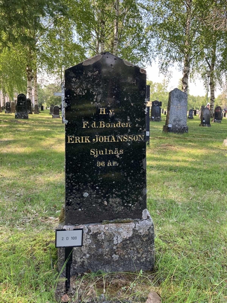 Grave number: 2 D   108