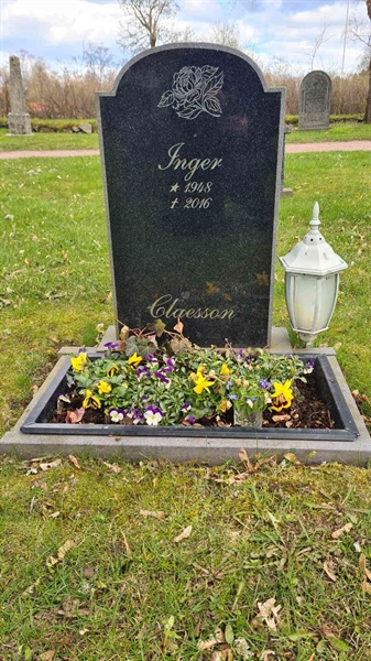Grave number: M G 13     5-6