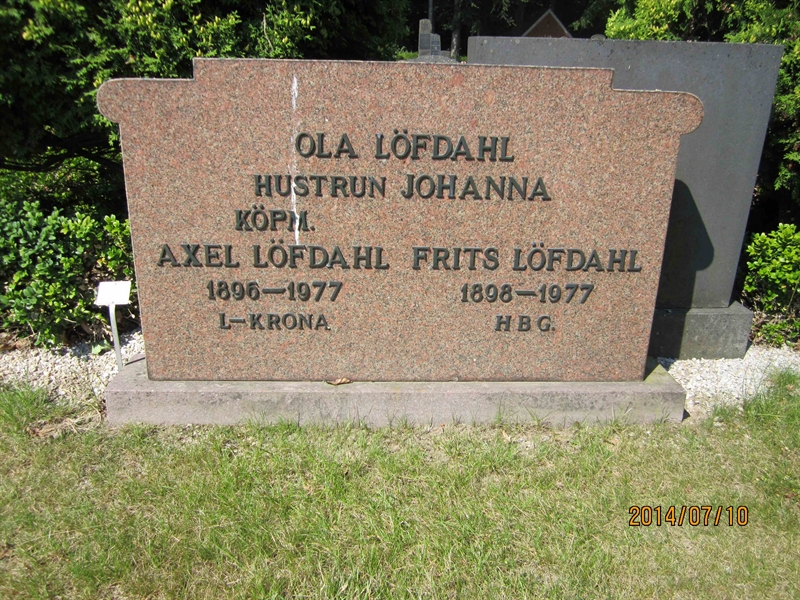Grave number: 8 F 36-37