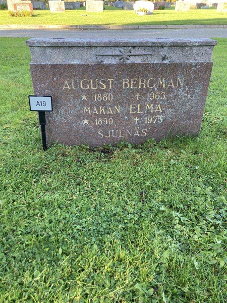 Grave number: 1 NA    19