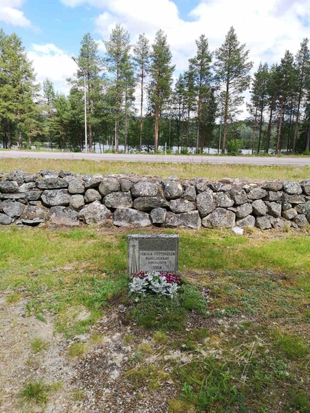 Gravnummer: SK H    13