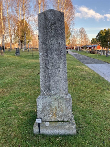 Grave number: 2 B    60