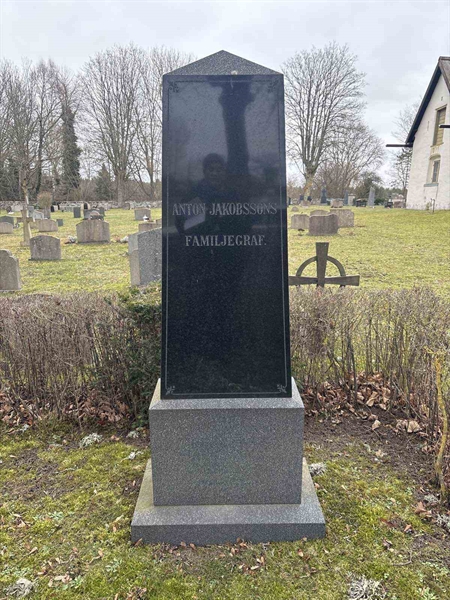 Gravnummer: LE   569, 570