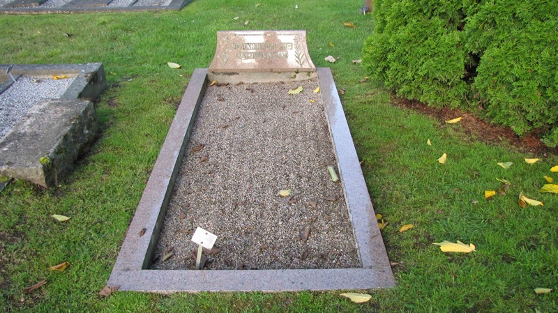 Grave number: HG SVALA   703