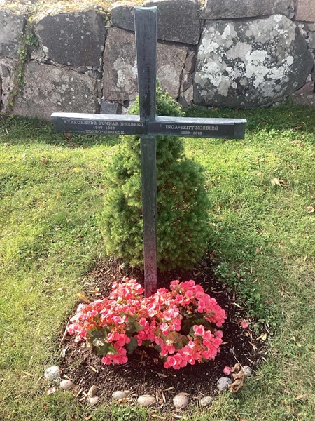 Grave number: HVRÖ I     1a