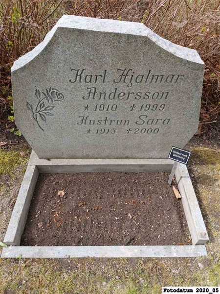 Grave number: 1 H D 216