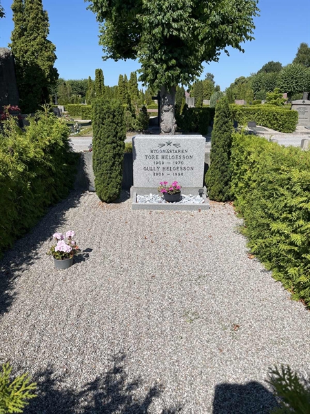 Grave number: NK V    20
