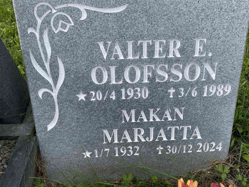 Grave number: 2 08 425
