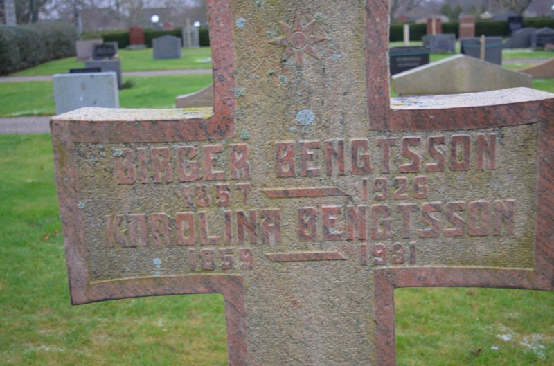 Grave number: TR 3    20