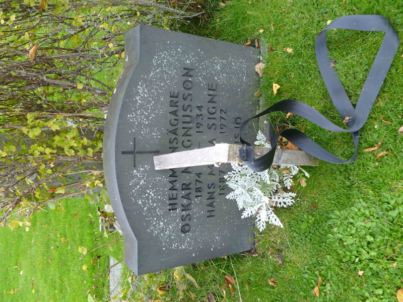 Grave number: ROG B  244, 245