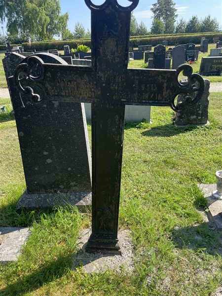 Hautatunnus: N 5 2   196