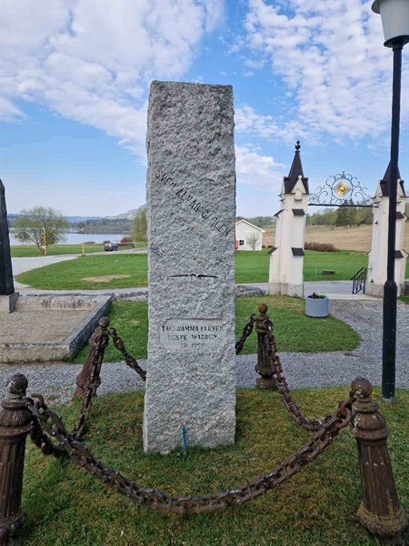 Grave number: 501 01 151-153