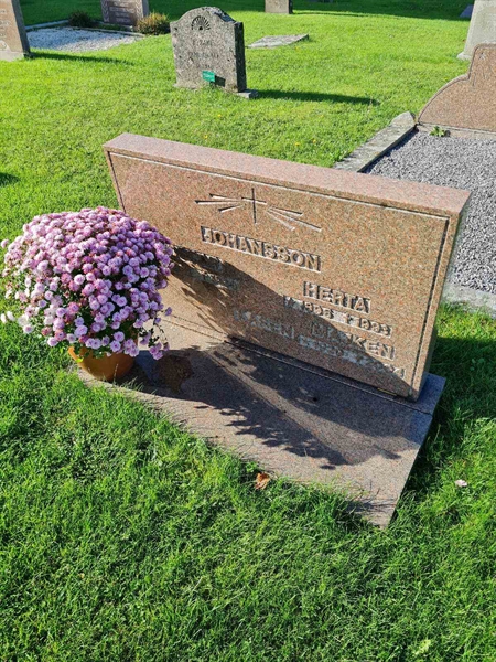 Grave number: KG 09   541