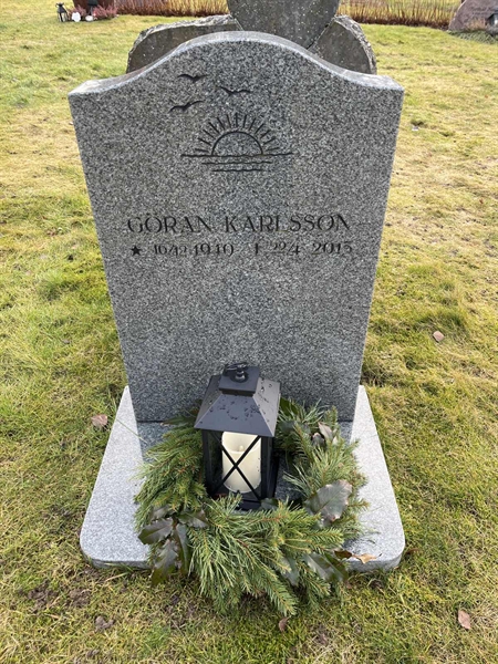 Grave number: Ärt 96 36 104+105