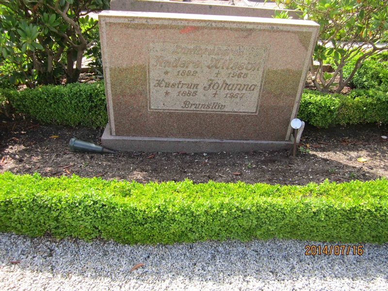 Grave number: 10 C   178