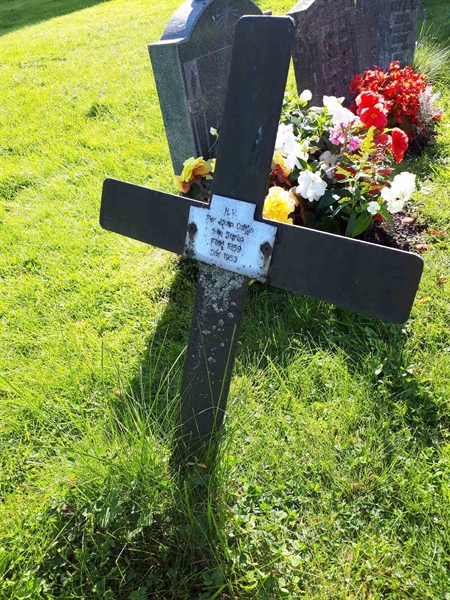 Gravnummer: NK A A   395