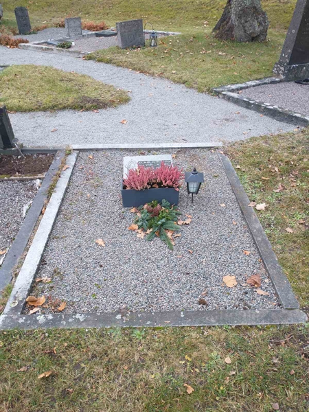 Grave number: VK C 385, 386