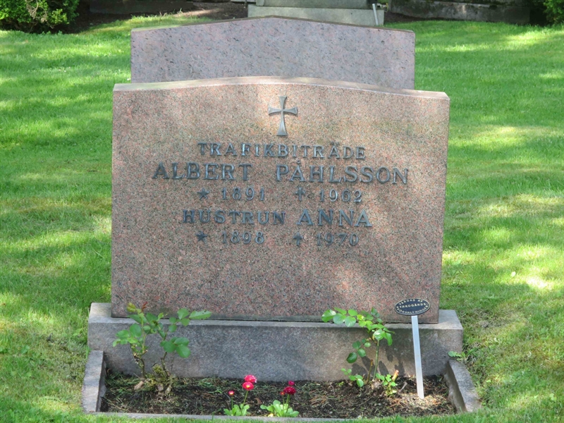 Grave number: HÖB 36    15