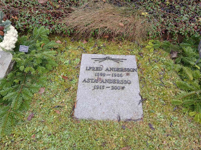 Grave number: FE K    45