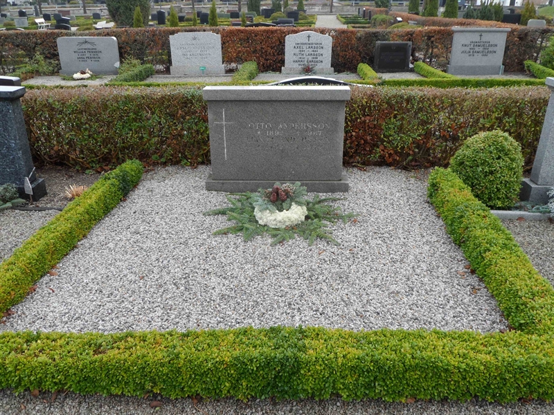 Grave number: ÖTN NVK2    65, 66