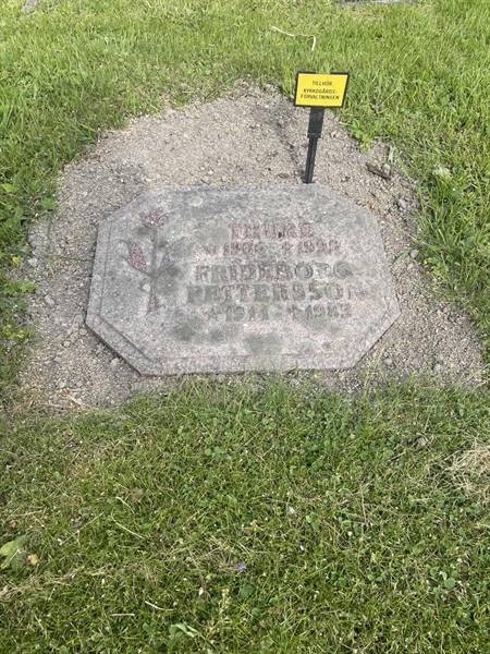 Grave number: 1 U2    18