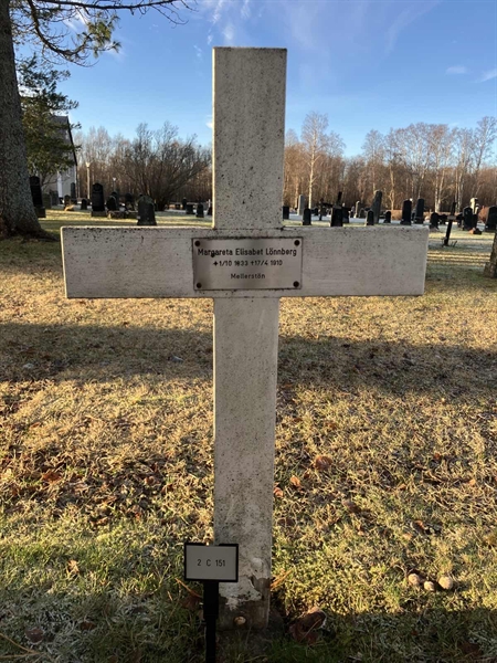 Gravnummer: 2 C   151