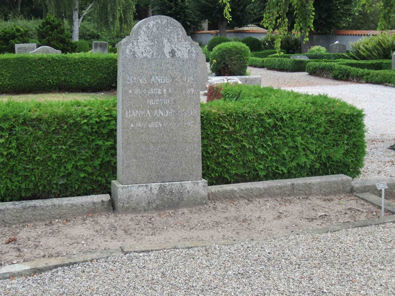 Grave number: HA 07    19