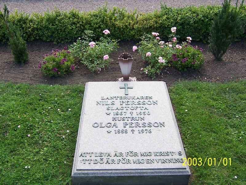 Grave number: 1 3 1C   158, 159, 160