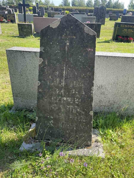 Gravnummer: N 5 2   270b