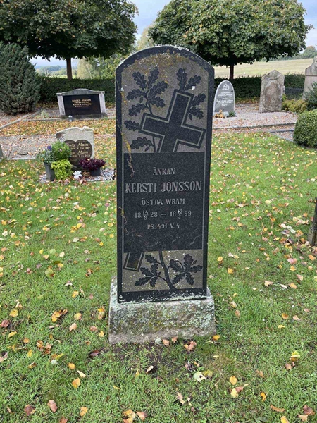 Grave number: ÖV B    14