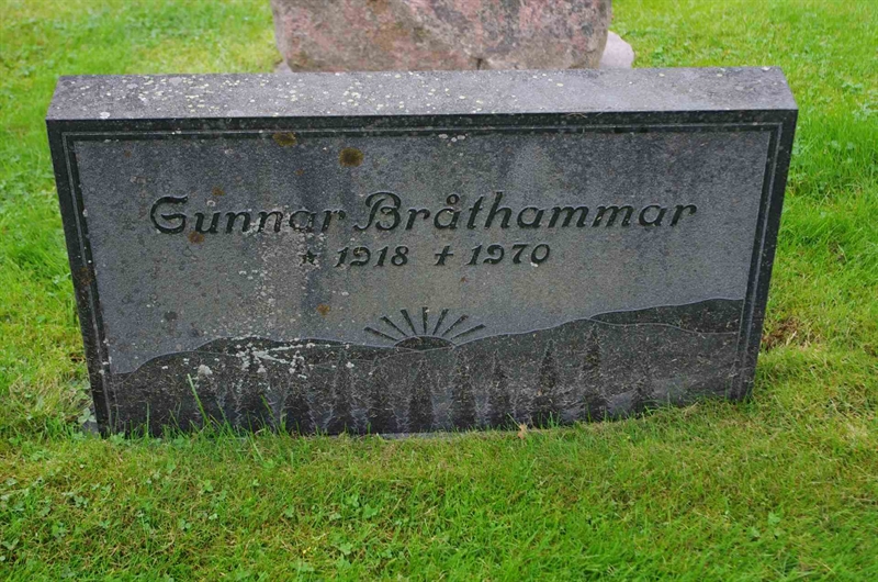 Grave number: 1 07    67