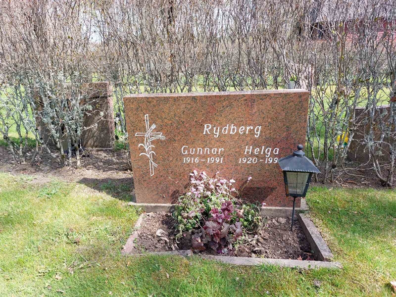 Grave number: HÖ 8  117, 118