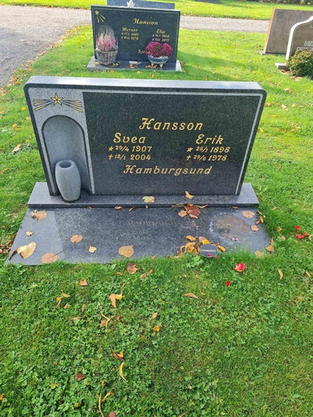 Grave number: K1 03   576, 577