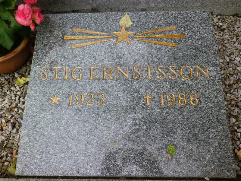 Grave number: OS N   111, 112