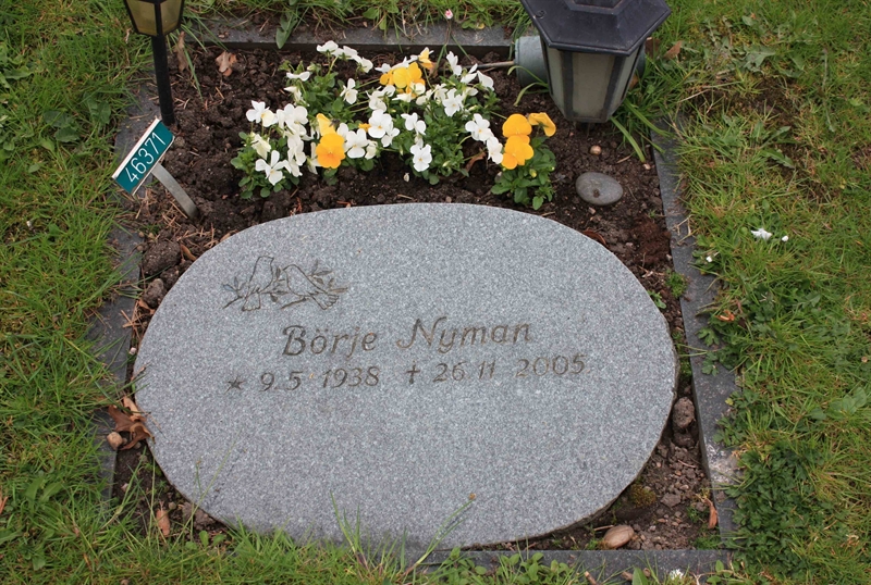 Grave number: Ö 46   371